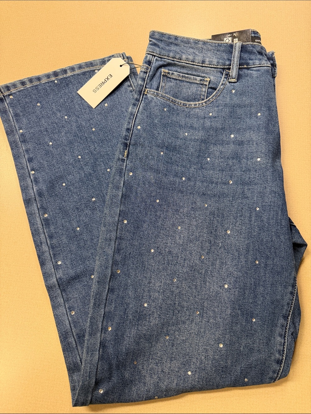 NWT Women’s Express Blue Wide-Leg Jeans with Rhinestone Detail Size 6